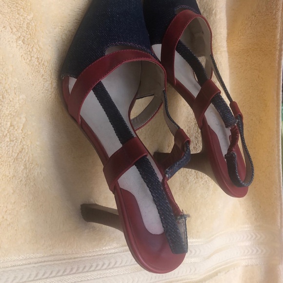 Franco Sarto women’s shoes - size 7 - Picture 6 of 11